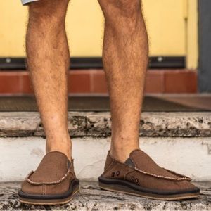 Sanuk Sidewalk Surfers